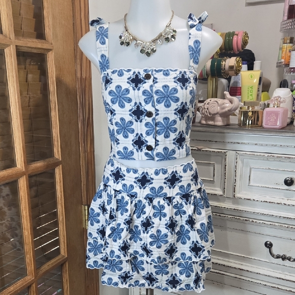 Agua Bendita Indigo and White Patterned Garment Skirt Set - Picture 1 of 15